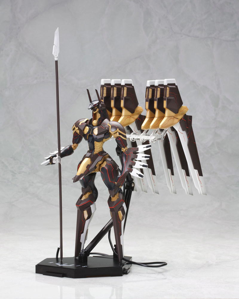 En stock: Kit de modelo de plá - Model Kit Zone Of The Enders reseña y precio