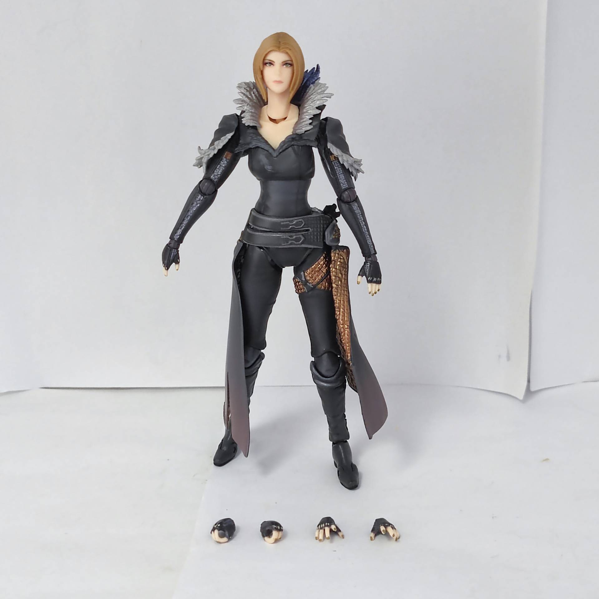 Figura suelta oficial Hugo Kup - Model Kit Final Fantasy reseña y precio