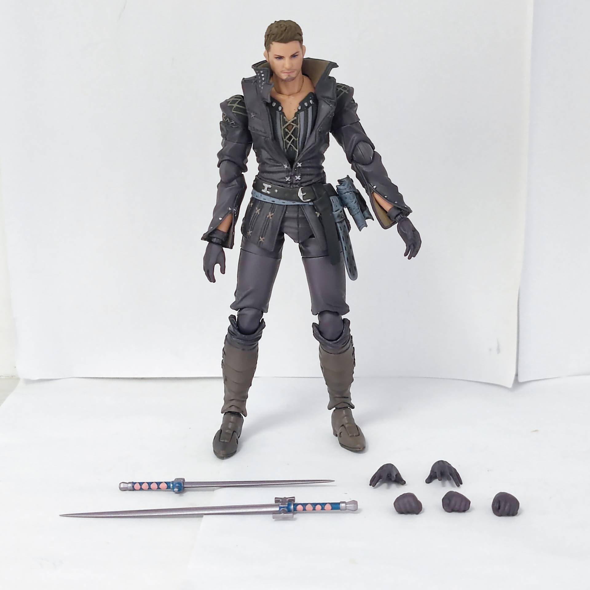 Figura suelta oficial Hugo Kup - Model Kit Final Fantasy reseña y precio