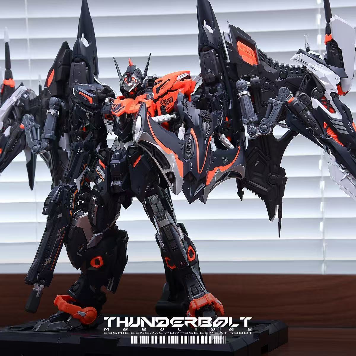 THUNDERBOLT MOBULIDAE 1/100 Ju - Model Kit Infinite Dimension reseña y precio